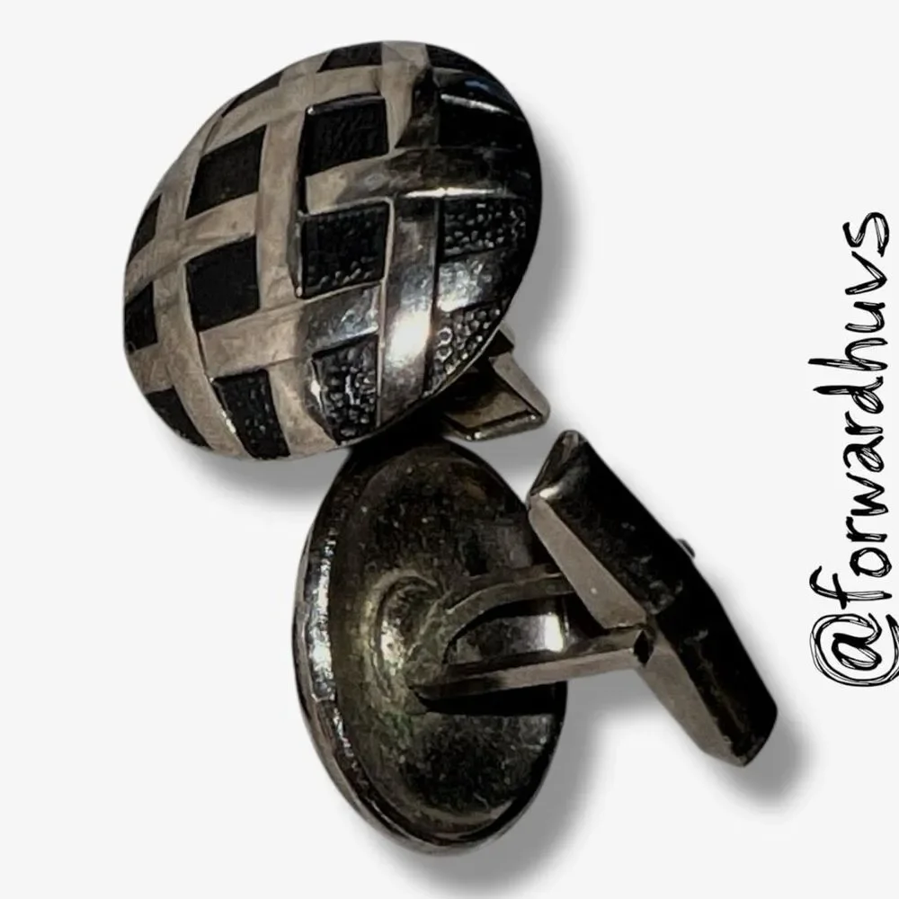 Silver Tone Vintage Basket‑Weave Cufflinks – 3/4”